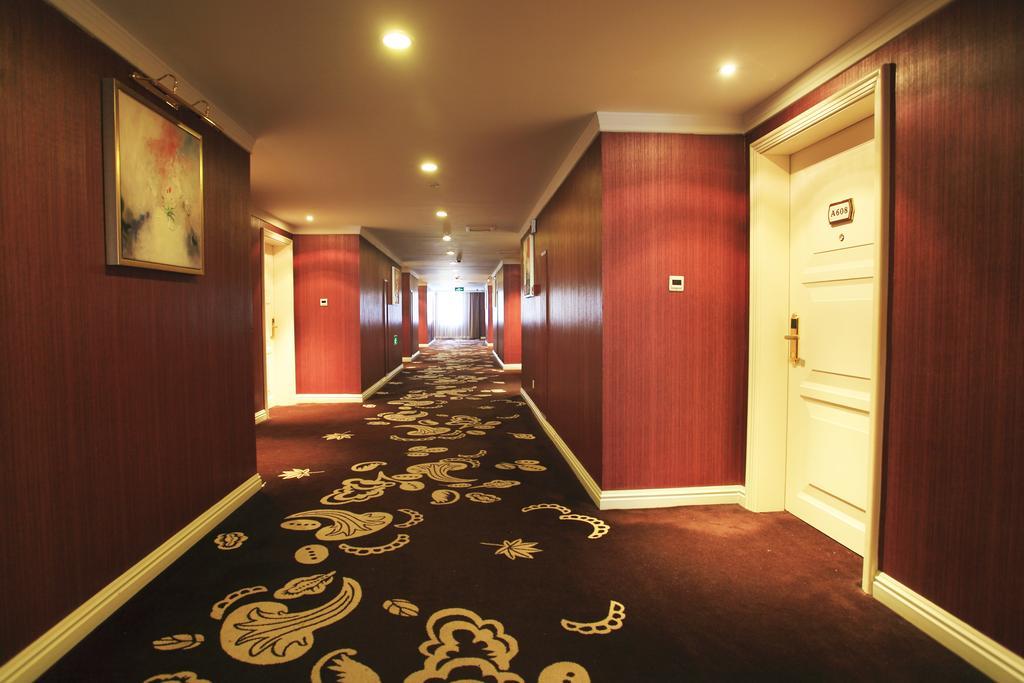 Shanghai Eiffelton Hotel Buitenkant foto