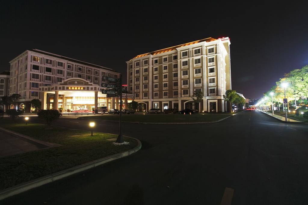 Shanghai Eiffelton Hotel Buitenkant foto